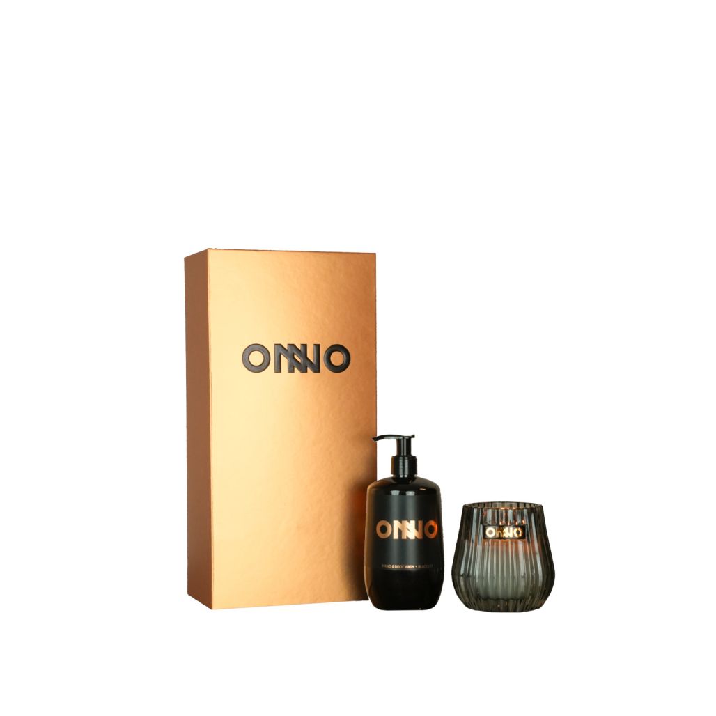 Gift Set: Eclectic Candle + Handsoap Black Lily