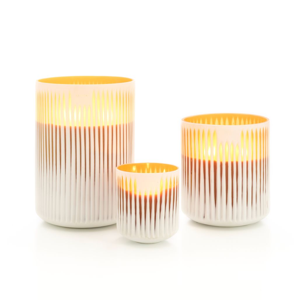 Akosua Candle
